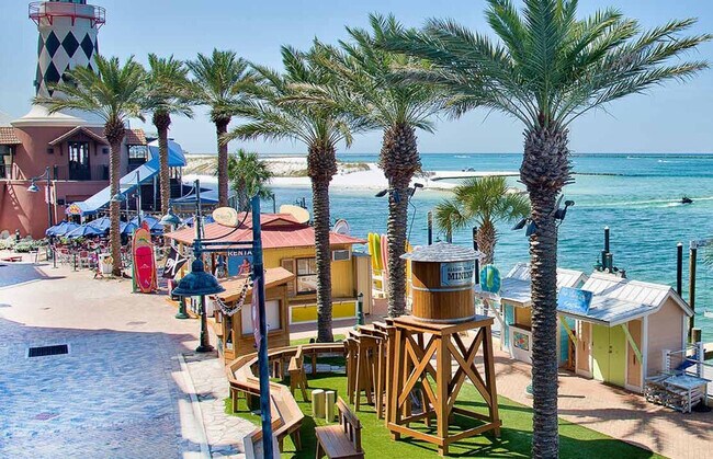 Building Photo - 4507 Luke Ave