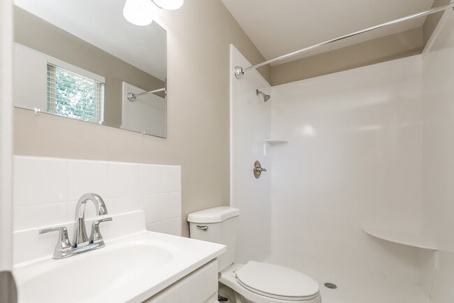 Building Photo - 8781 S 3680 W