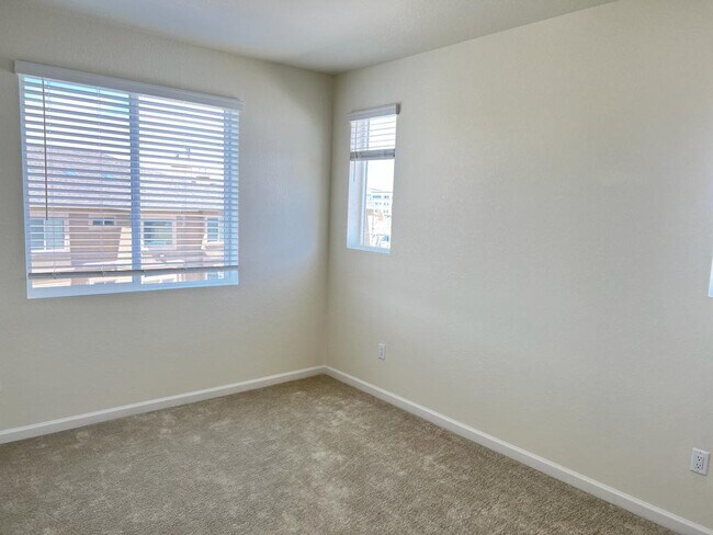 Building Photo - 3825 Presidio Point