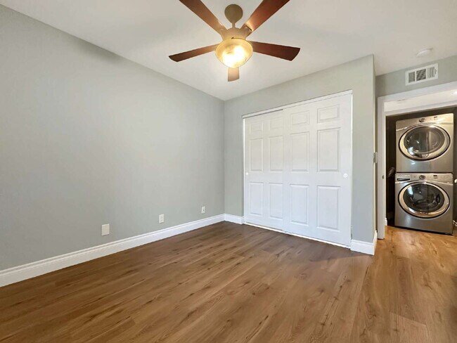 Building Photo - Beautifully Updated Lower-Level Condo with...