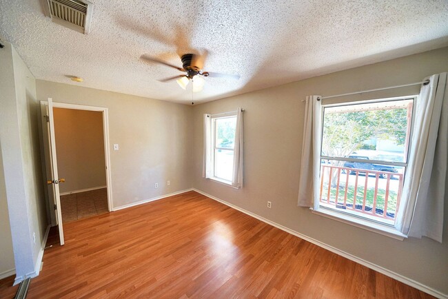 Building Photo - Charming 3-Bedroom Home in Ashley Place - ...