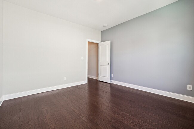 Building Photo - 4440 Croftshire Pl