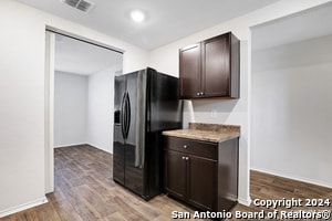 Building Photo - 2850 Lindenwood Run