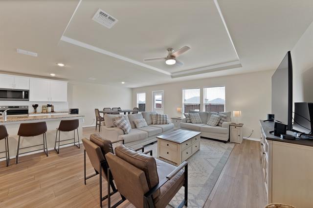 Building Photo - 4601 Greenham Ln.