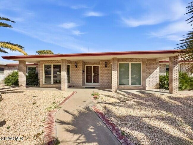 Building Photo - 9000 Rancich St