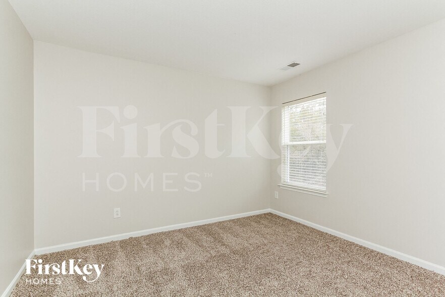 Building Photo - 3014 Ernest Russell Ct