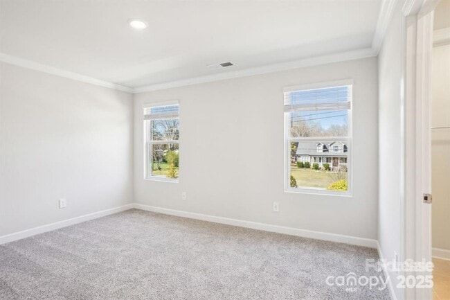 Building Photo - 1741 Braemar Vlg Dr