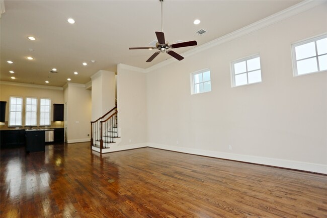 Building Photo - 3226 McKinney St