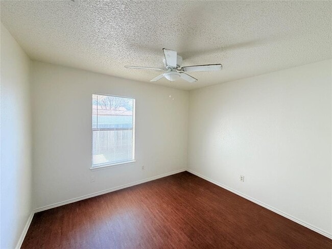 Building Photo - 1213 Ridgemont St