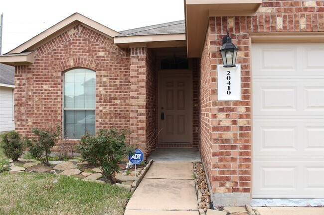 Building Photo - 20410 Shiloh Mist Ln