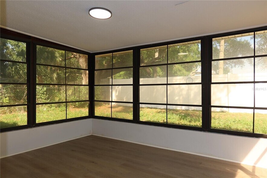 Building Photo - 1808 Harpoon Dr
