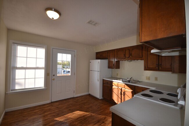 Building Photo - Marionville Southview I Apartments