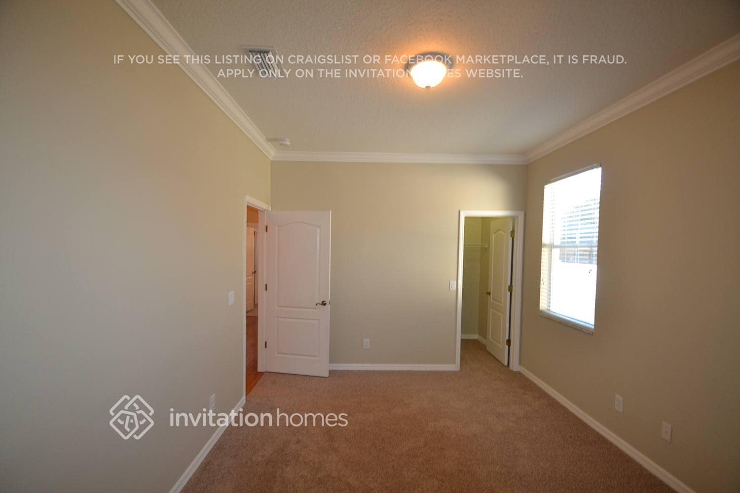 Building Photo - 3410 Eastmonte Dr