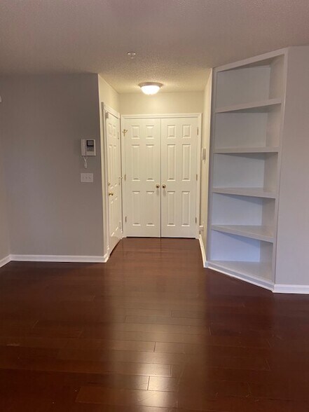 Building Photo - 213 Timberline Ridge Ct