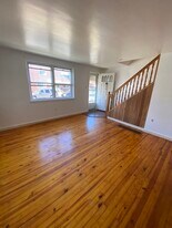 Building Photo - 75 Wise Ave