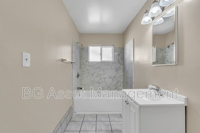 Building Photo - 156 Marina Way