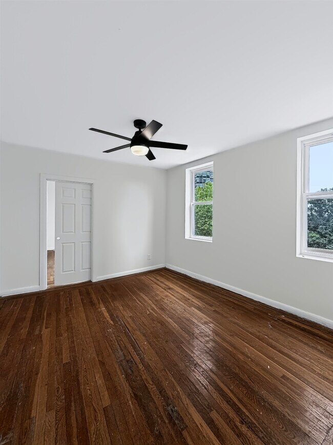 Building Photo - 6045 JFK Blvd E