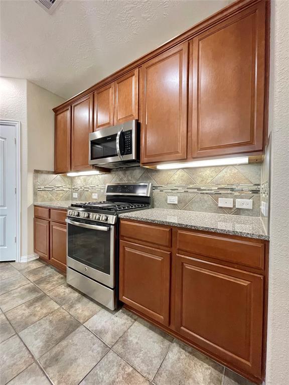 Building Photo - 107 Long Meadow Ct