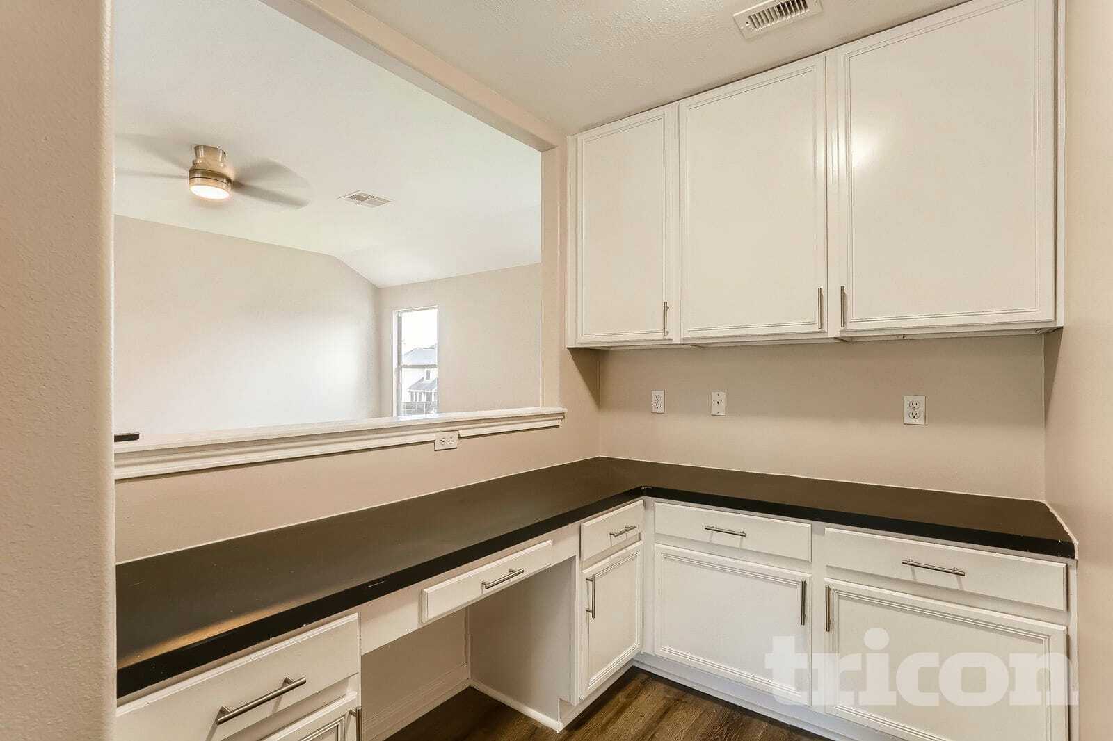 Building Photo - 4015 Camelia Glen Ln