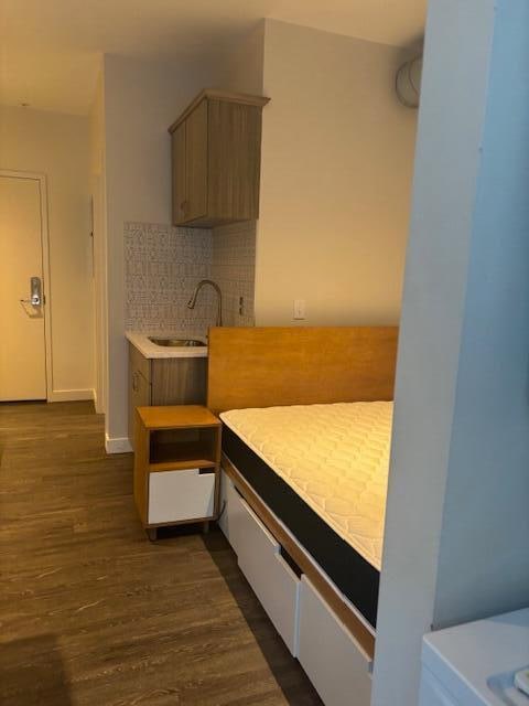 Building Photo - 503 Horton St