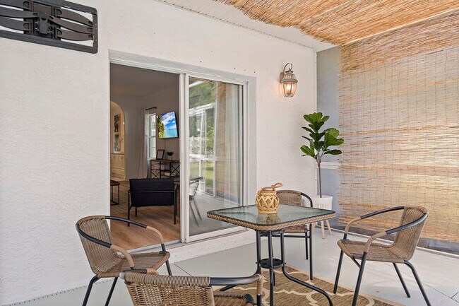 Building Photo - 67 Kashmir Trail