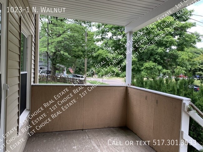 Building Photo - 1023-1 N. Walnut-