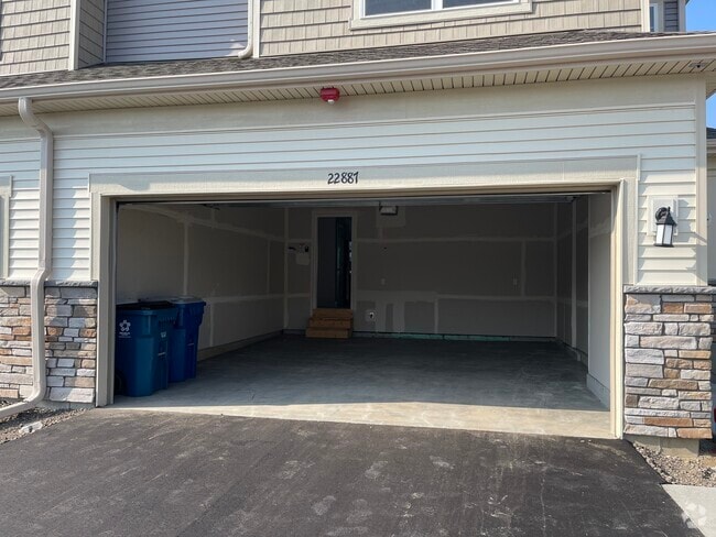 Building Photo - 22887 Hazel Ln