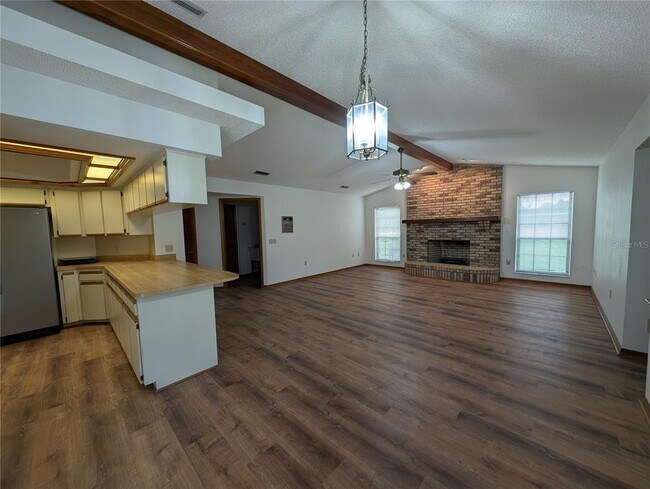 Building Photo - 3930 N Forbes Rd