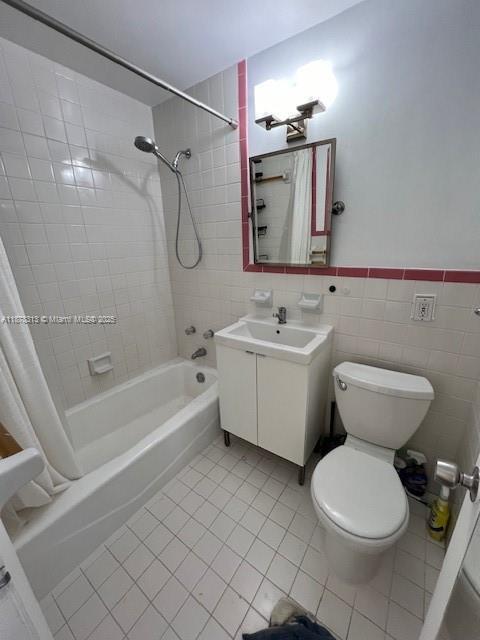 Building Photo - 610 8th St
