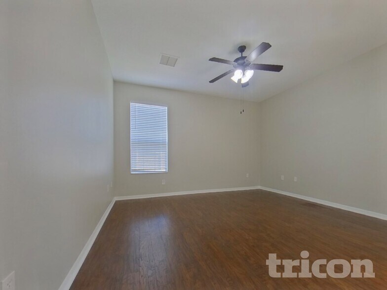 Building Photo - 3542 Oak Brook Ln