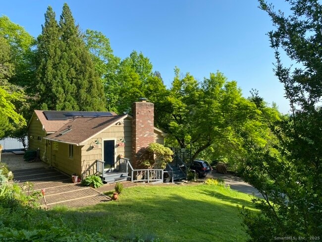 Building Photo - 106 Injun Hollow Rd