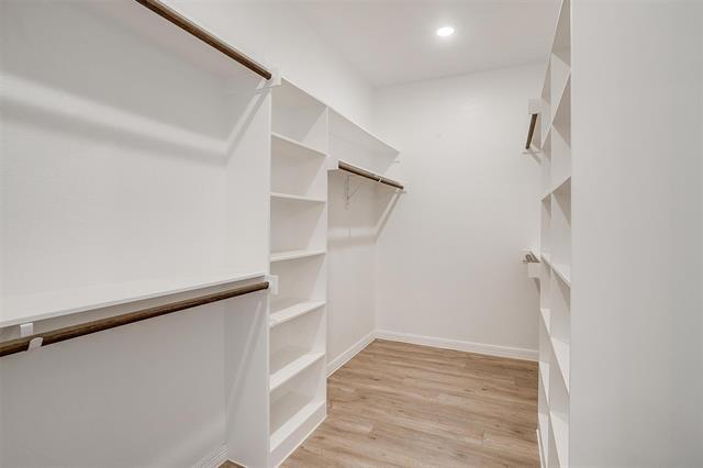 Building Photo - 620 Adeline Dr