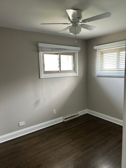 Building Photo - 711 N Kenilworth Ave