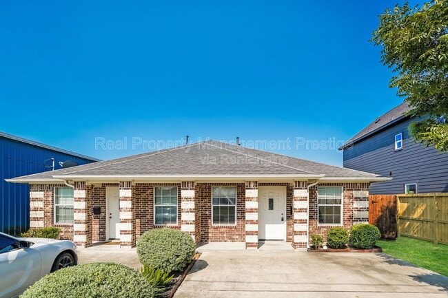 Primary Photo - 8424 Cannon St