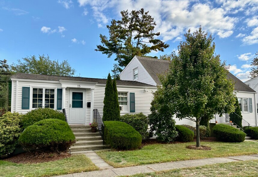 Building Photo - 15 Welch Ter