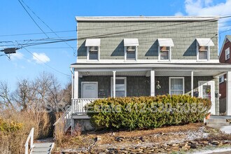 Building Photo - 523 Edgewood Ave