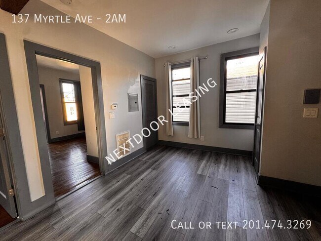 Building Photo - 137 Myrtle Ave