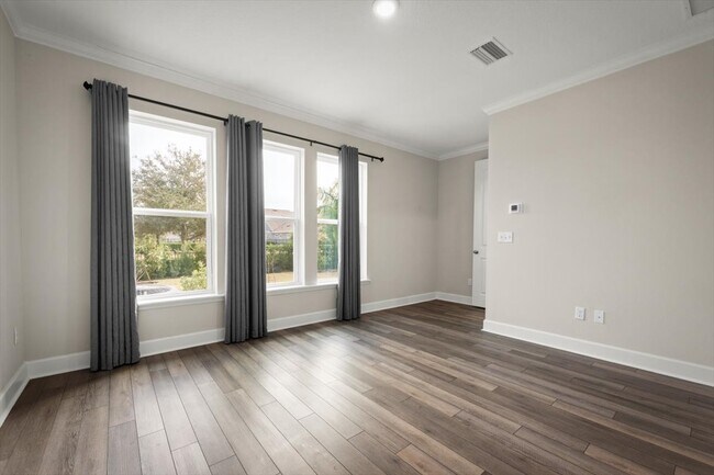 Building Photo - 63 Millenia Dr