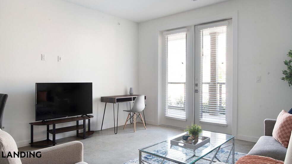 Building Photo - 5511 Caprock Smt Dr