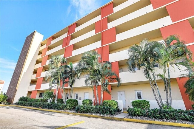 Building Photo - 1766 Cape Coral Pkwy E