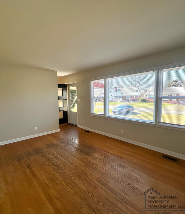 Building Photo - Charming 3BR/2BA Brick Cape Cod