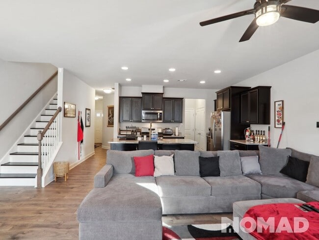 Building Photo - 3 Bedroom Townhome in Atlanta