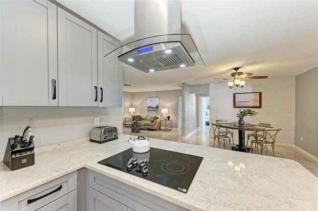 Building Photo - 6000 Bayou Grande Blvd NE