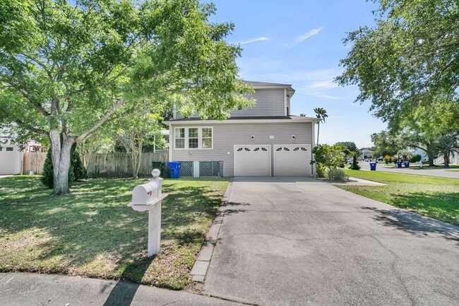 Building Photo - 1574 Ocean Neighbors Blvd