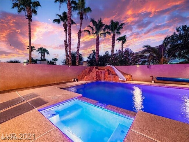 Building Photo - 268 Copper Glow Ct