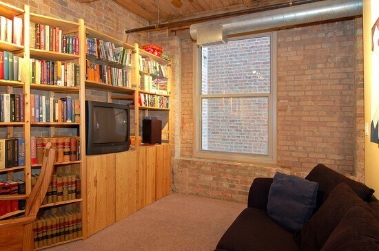 Building Photo - 420 S Clinton St