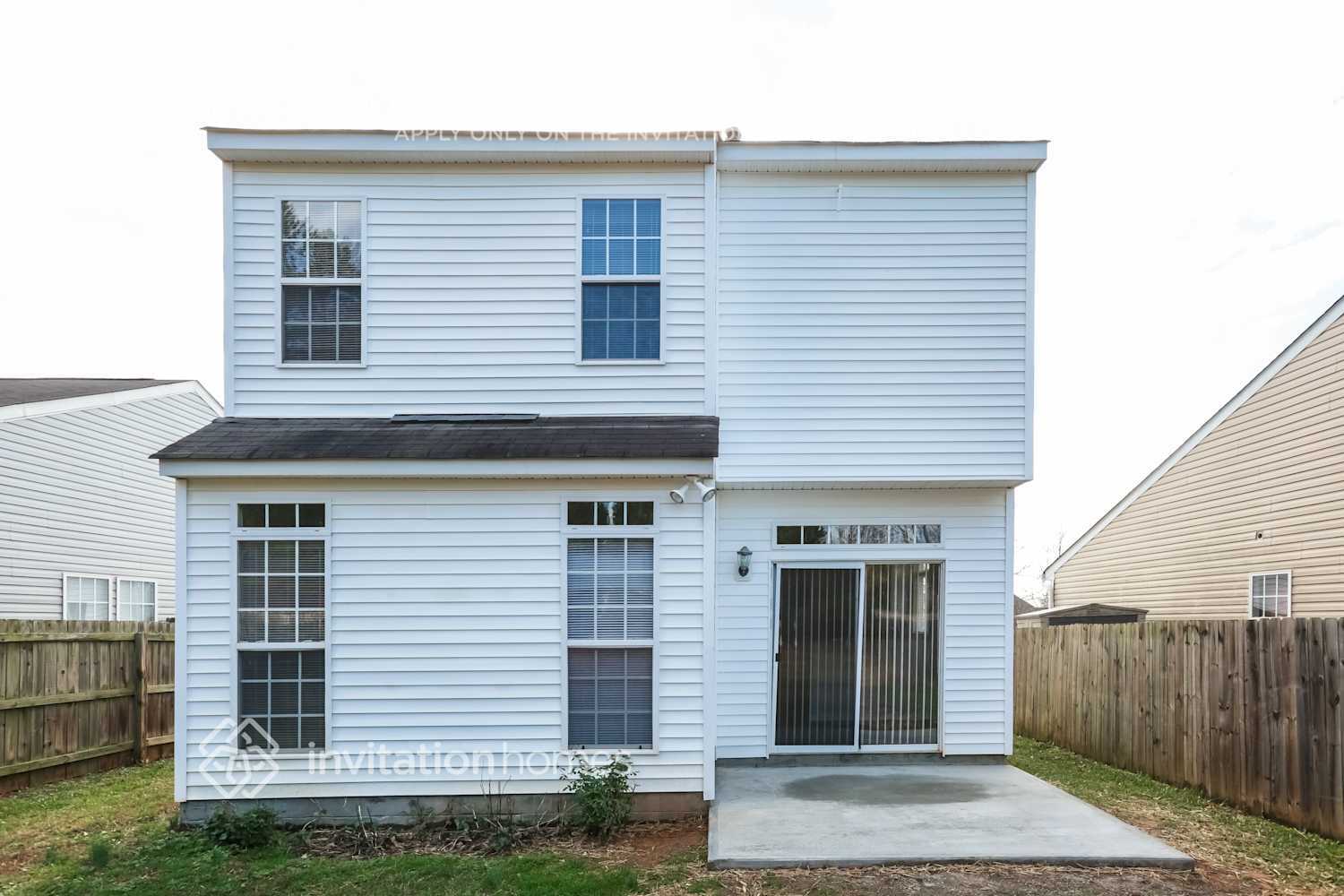 Building Photo - 2003 Salmon River Dr