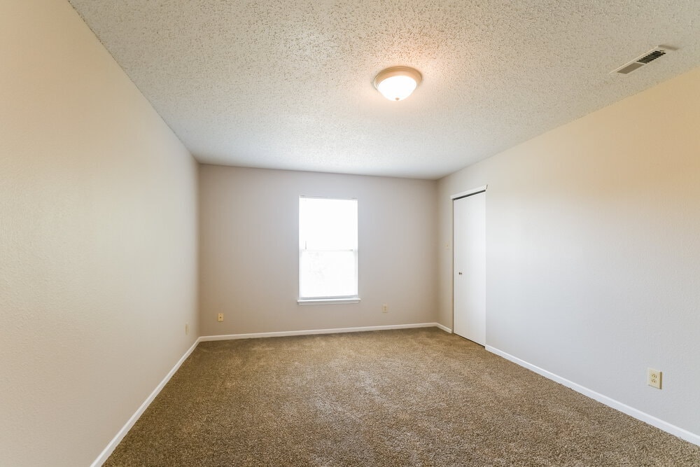 Building Photo - 9322 W Dockside Cir