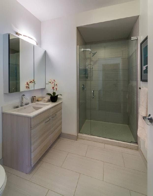 Building Photo - 175 N Wabash Ave