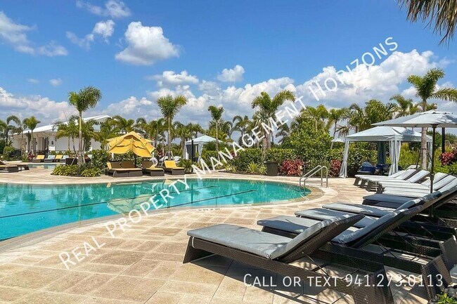 Building Photo - 17769 Crescent Moon Lp